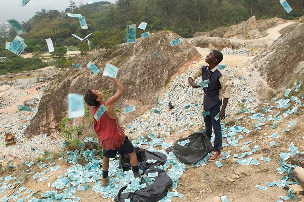 Eduardo Luis and Rickson Tevez in Trash (2014)-cinemabaaz.xyz